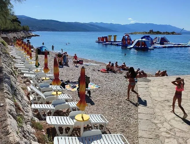 Gostinjska kuća Double 2350a Novi Vinodolski